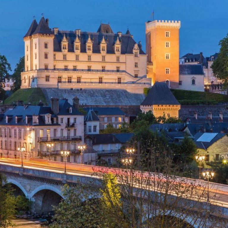 Sous les Toits de Pau T2 Cosy 4 Pers - Appartement 1 Chambre - 18