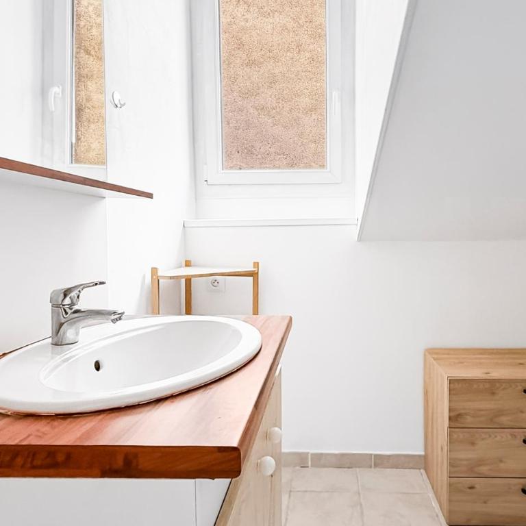 Sous les Toits de Pau T2 Cosy 4 Pers - Appartement 1 Chambre - 16