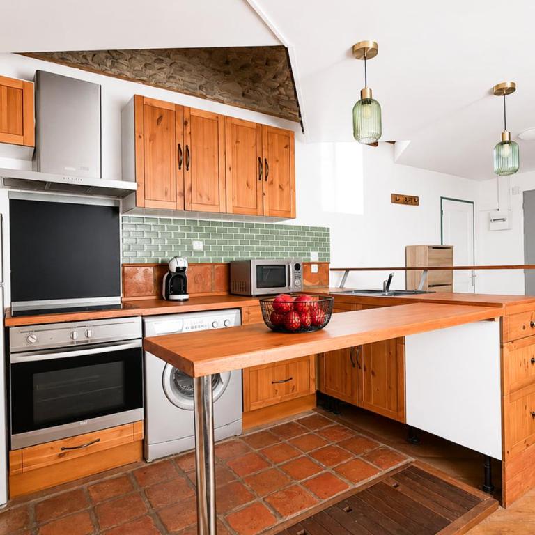 Sous les Toits de Pau T2 Cosy 4 Pers - Appartement 1 Chambre - 6