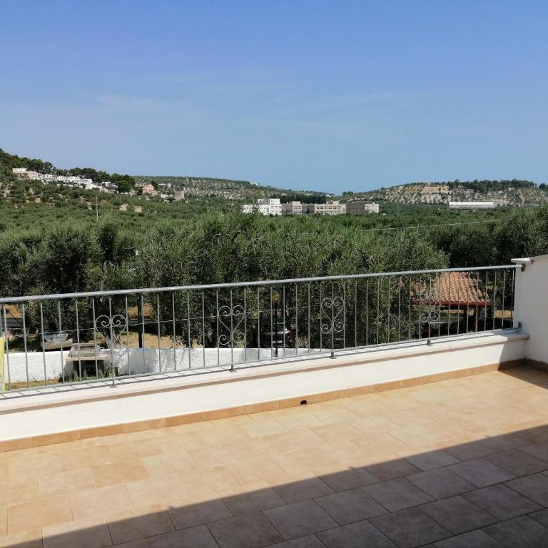 Case vacanze Villa Elisa - Camera Matrimoniale con Vista Parco - 1