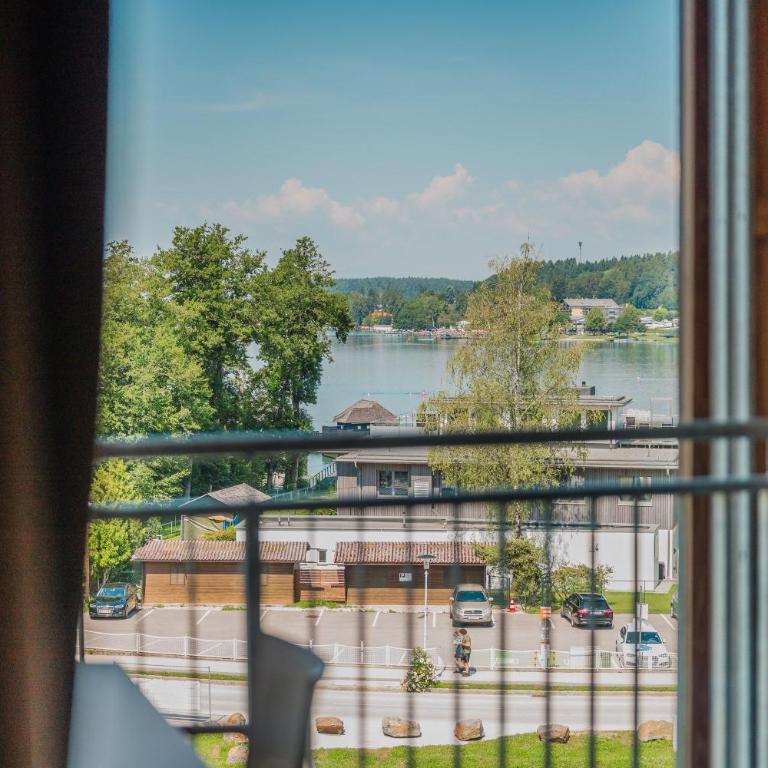 Ferienwohnung Penthouse XL - Apartment mit 3 Schlafzimmern, Balkon und Terrasse - 15