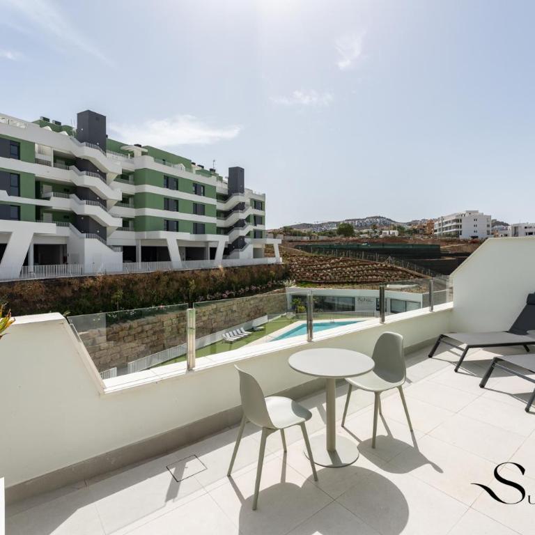 Golf View Penthouse with Pool & Gym Access - Apartamento de 2 dormitorios con terraza - 37