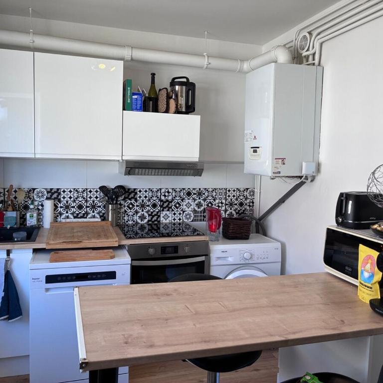 Spacieux 70 m2 terrasse ensoleillée et jardin - Appartement 2 Chambres - 5