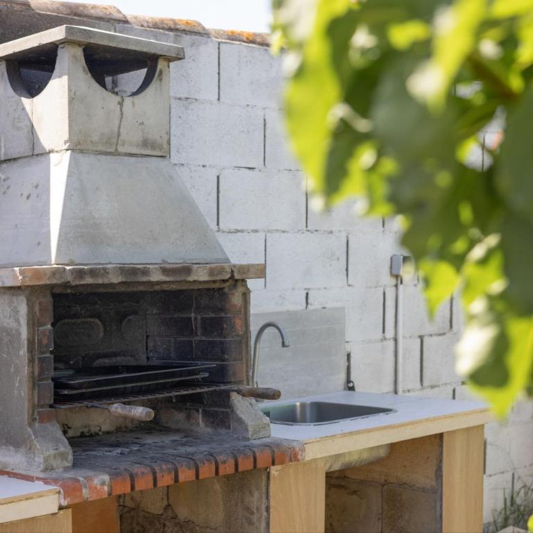 Villa Manoli - Appartamento Deluxe con 2 Camere da Letto e Vista Giardino - 28