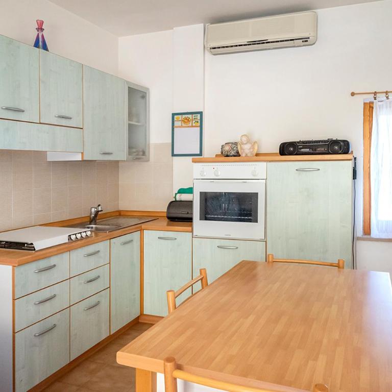 M371 - Marcelli, delizioso trilocale con terrazzo - Appartamento con 2 Camere da Letto - 18