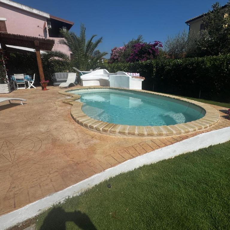 Casa Vacanza Li Menduli San Teodoro - Monolocale con Divano-Letto - 1