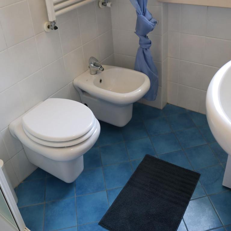 Holiday home with Nicely Decorated Interior near lake Garda - Casa Vacanze con 2 Camere da Letto - 36