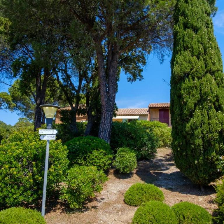 Petite Maison vue mer&piscine - Maison de Vacances - 20