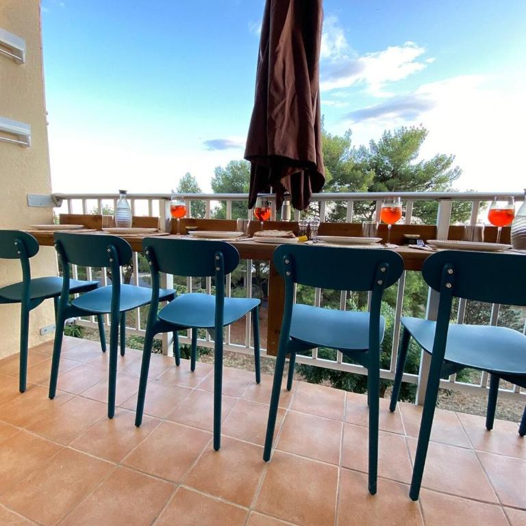 Le Mistral, Superbe Appartement 2 Chambres, Vue Mer Proximité Plage, Parking Gratuit - Apartment - 8