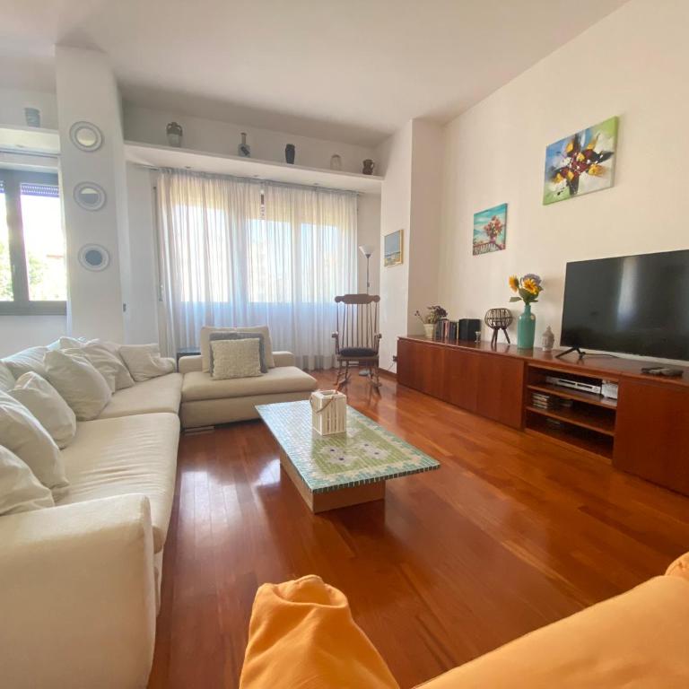 Milano Darsena Apartment, 6 guests, 2 BDR, TOP NEIGHBORHOOD, Navigli - Appartamento con 2 Camere da Letto - 9