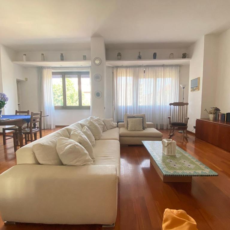 Milano Darsena Apartment, 6 guests, 2 BDR, TOP NEIGHBORHOOD, Navigli - Appartamento con 2 Camere da Letto - 10