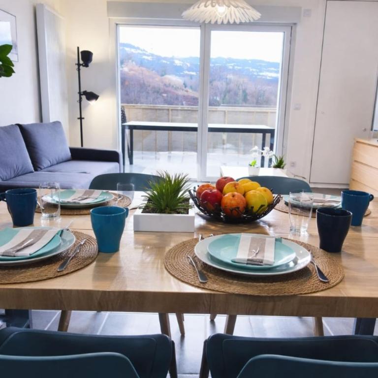 Vue Aravis et terrasse Proximité Thermes - Appartement - 3