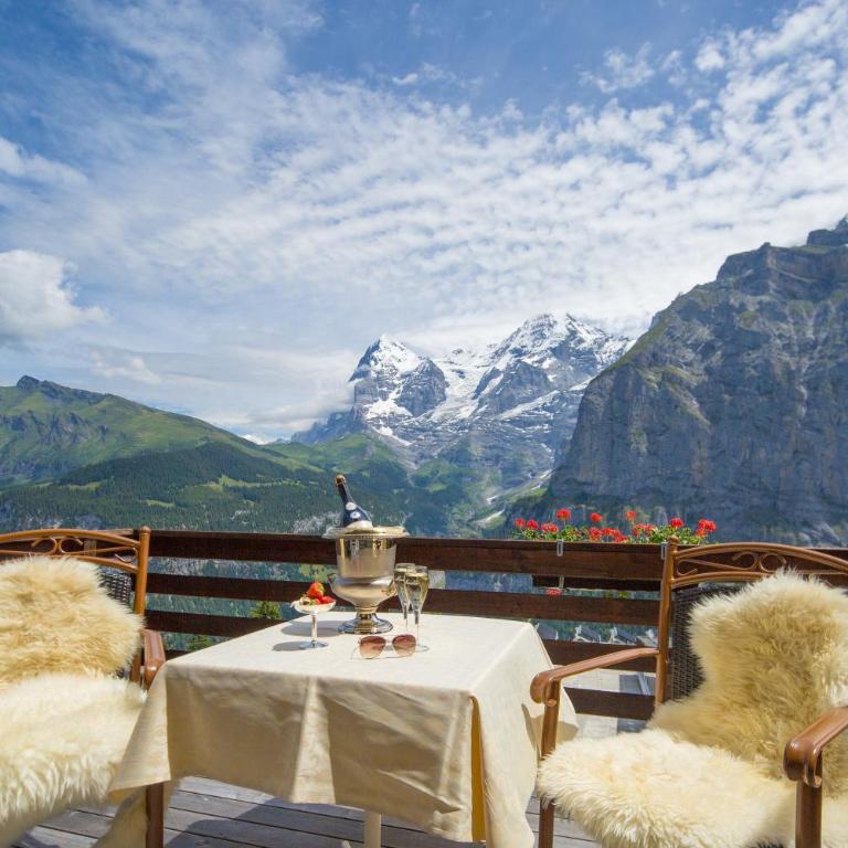 Eiger Mürren Swiss Quality Hotel - One-Bedroom Suite with Eiger mountain view - 8