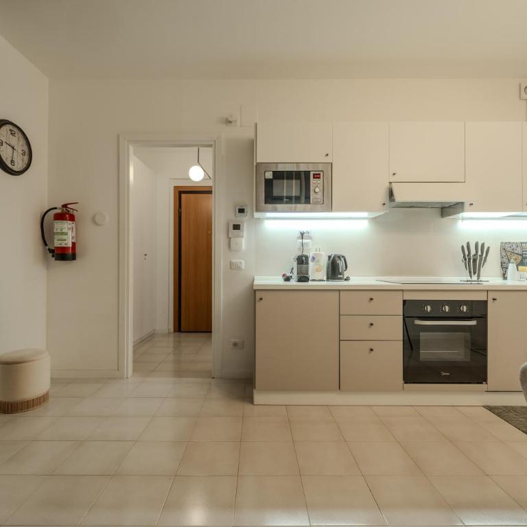 Cortonese 27 - Design Studio - ItalyWeGo - Apartment with Balcony - 8