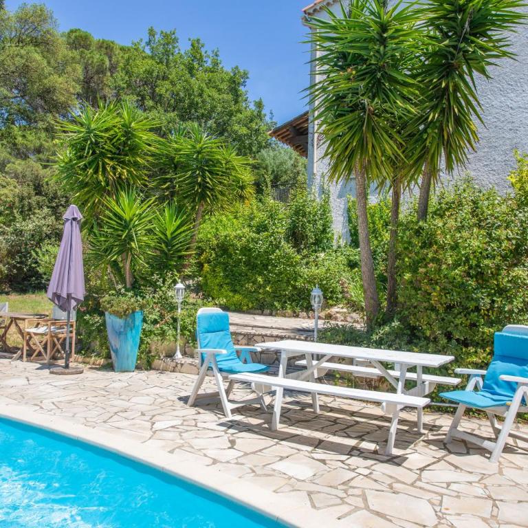 Villa Regina 500 mètres de la plage - Maison 3 Chambres - 25