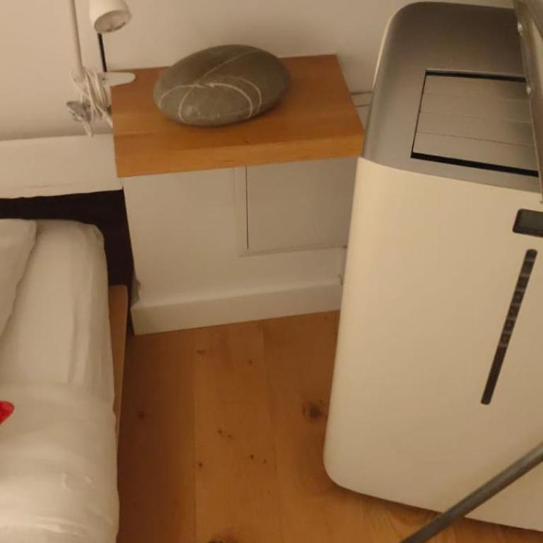 Coeur de Paris sur la Place Maubert Studio entier neuf calme clair propre avec Vue Tout Paris cuisine salle de bains ascenseur AC - Appartement 1 Chambre - 7