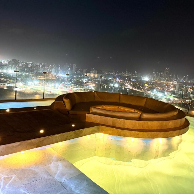 Brand NEW! Ocean front,City 360Views 26FL,FREE Airport pick up by IMZ - Two-Bedroom Apartment - 86