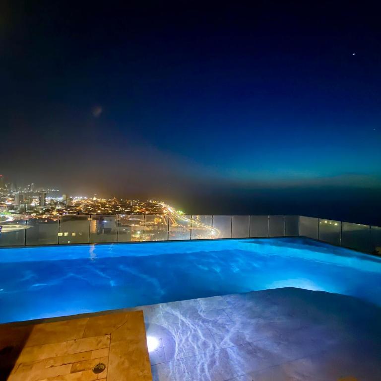 Brand NEW! Ocean front,City 360Views 26FL,FREE Airport pick up by IMZ - Two-Bedroom Apartment - 73