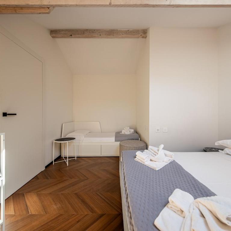 APPARTAMENTO LUX - Comfort e Stile nel Cuore di Santa Margherita - Appartamento Standard con 2 Camere da Letto - 12