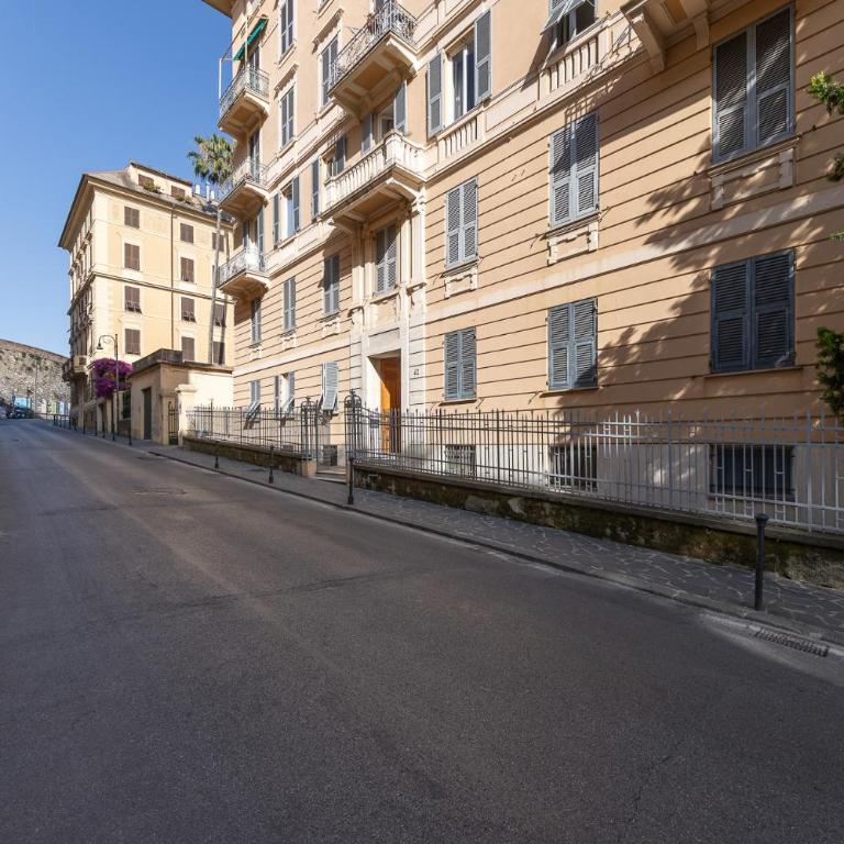 APPARTAMENTO LUX - Comfort e Stile nel Cuore di Santa Margherita - Appartamento Standard con 2 Camere da Letto - 34