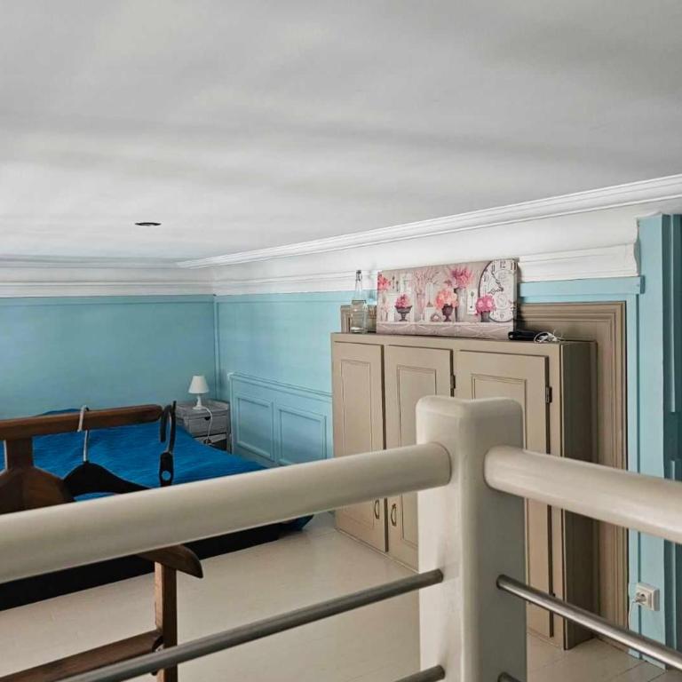 Studio in a 19th century villa with parking - Appartement - 9
