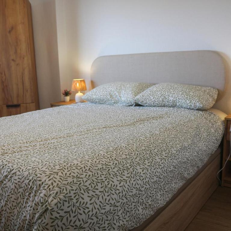 Renovated Oceanfront Apartment - Two-Bedroom Apartment - 7