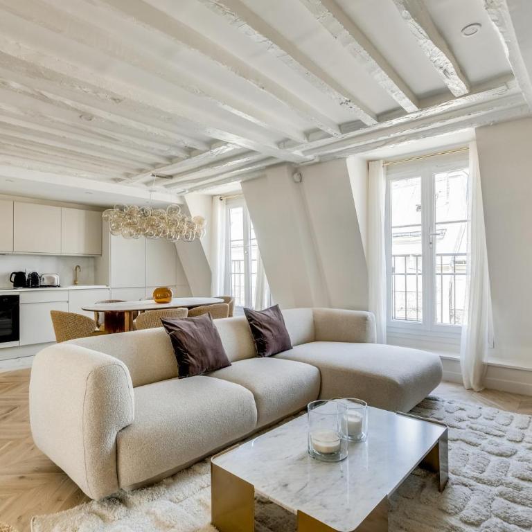 Pick A Flat's Apartment in Champs-Elysées - Rue Ponthieu - Appartement 3 Chambres - 1