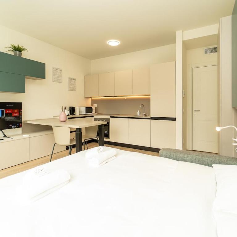 ImmobiliaRent Santa Sofia Apartment B - Appartamento con 1 Camera da Letto - 8