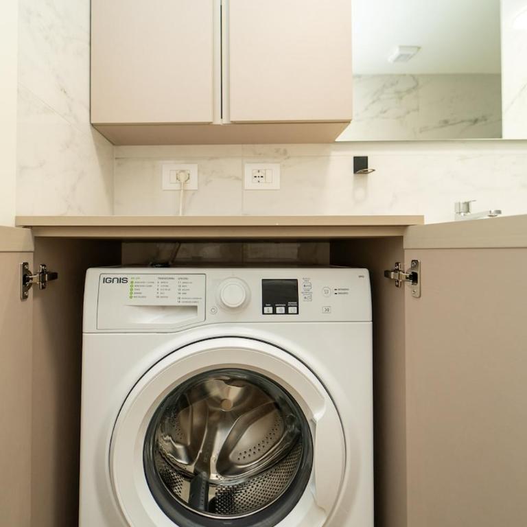 ImmobiliaRent Santa Sofia Apartment B - Appartamento con 1 Camera da Letto - 20