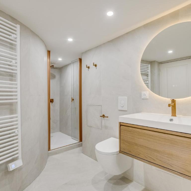 Pick A Flat's Apartment in Champs-Elysées - Rue Ponthieu - Appartement 3 Chambres - 25