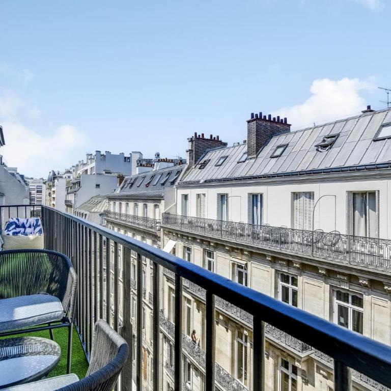 Pick A Flat's Apartment in Champs-Elysées - Rue Ponthieu - Appartement 3 Chambres - 15