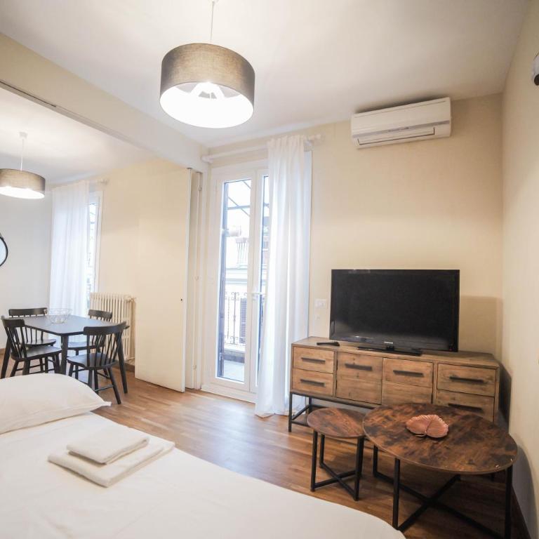 amata suite dei cartari - Two-Bedroom Apartment - 1