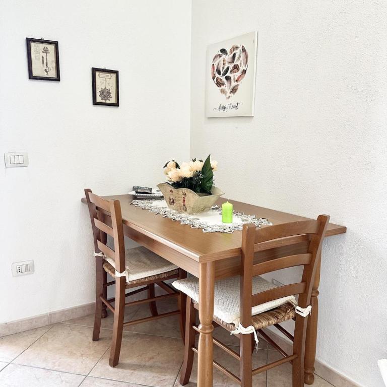 Oleanders House - Two-Room Apartment with Private Terrace in Olbia - One-Bedroom Apartment - 9