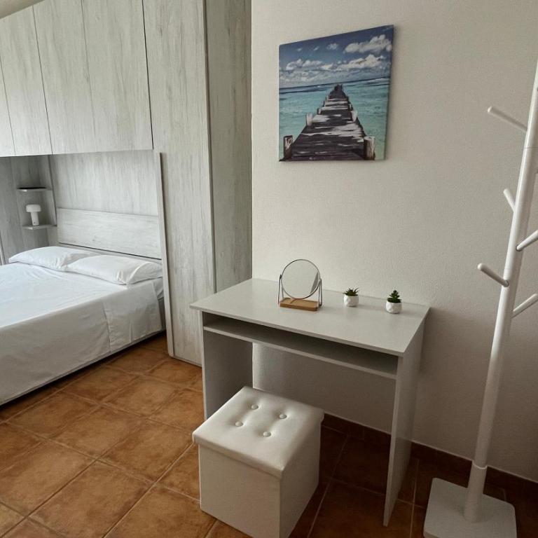 Casa Viola Bilocale con parcheggio coperto a 10 minuti a piedi dal mare - One-Bedroom Apartment - 13