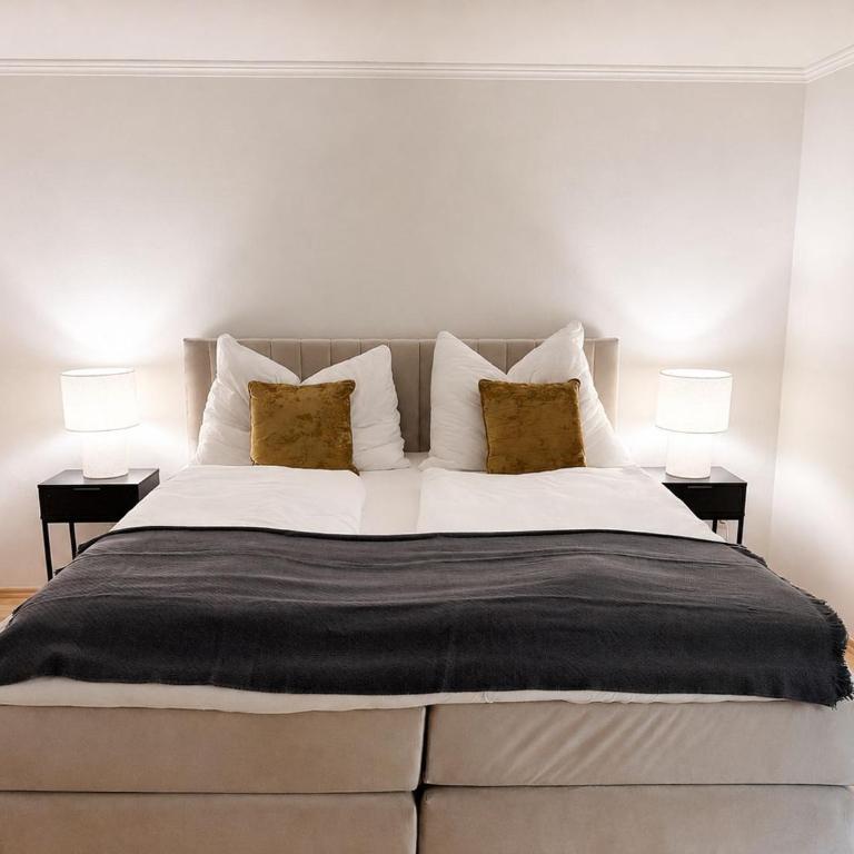 Aparthaus Dittelbach by Faraway Homes - Three-Bedroom Deluxe Apartment - 20