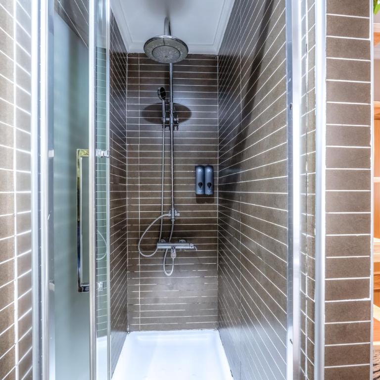 NUEVO 8 minutos ayuntamiento, 10 catedral, WIFI - Apartamento de 2 dormitorios - 28