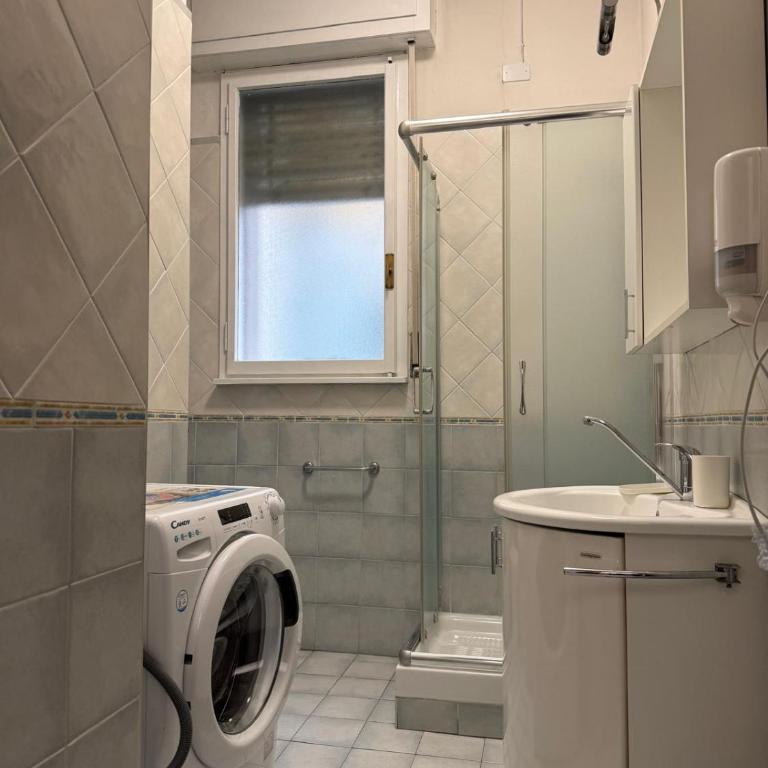 99 Tourist House Bologna Lame 112 - Appartamento con 3 Camere da Letto - 14