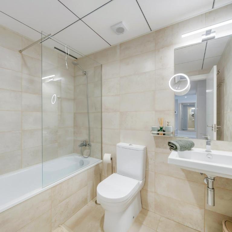 New apartment with a private garden and resort amenities - Apartamento de 2 dormitorios - 9