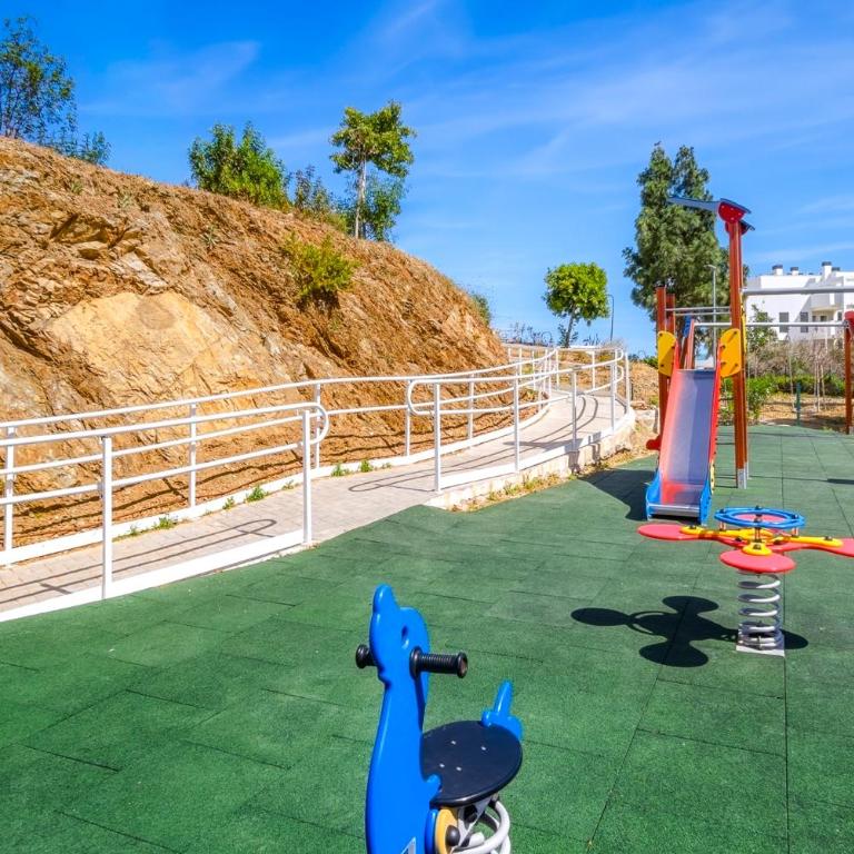 New apartment with a private garden and resort amenities - Apartamento de 2 dormitorios - 30
