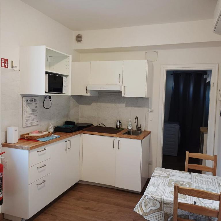 Casa Montegrappa - Appartamento Monolocale con 1 Letto Matrimoniale - 7