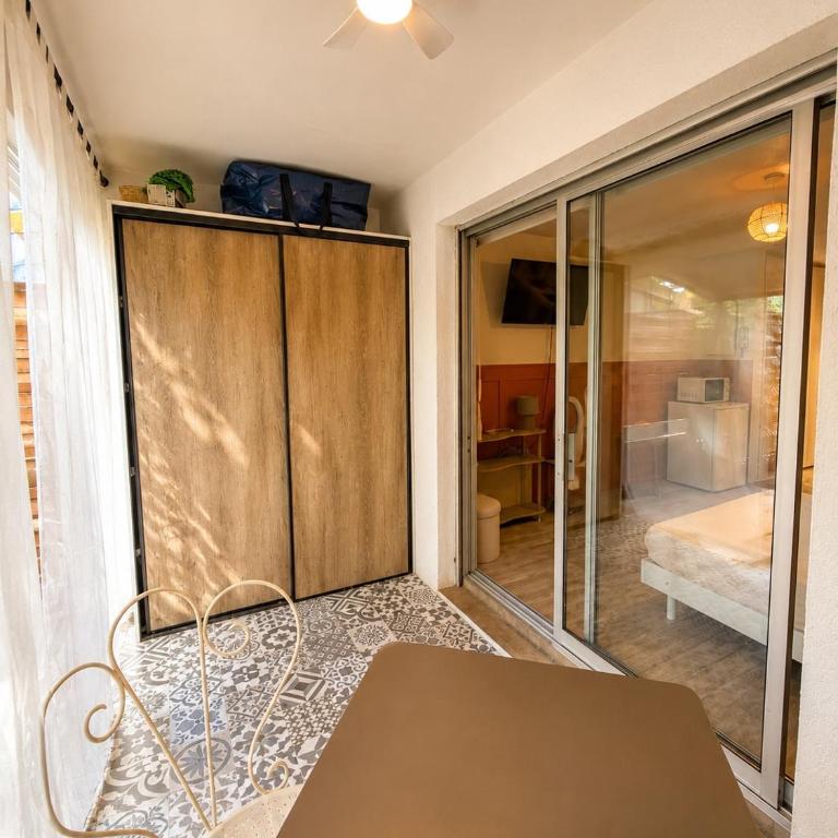 Studio calme, jardin, à 2 min de la mer, parking - Appartement 1 Chambre - 8