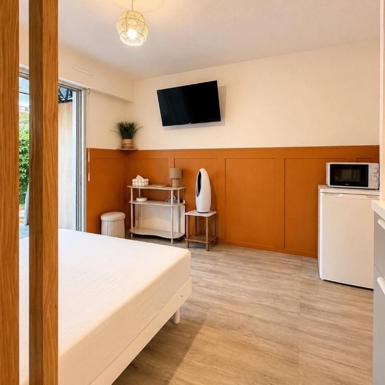 Studio calme, jardin, à 2 min de la mer, parking - Appartement 1 Chambre - 9