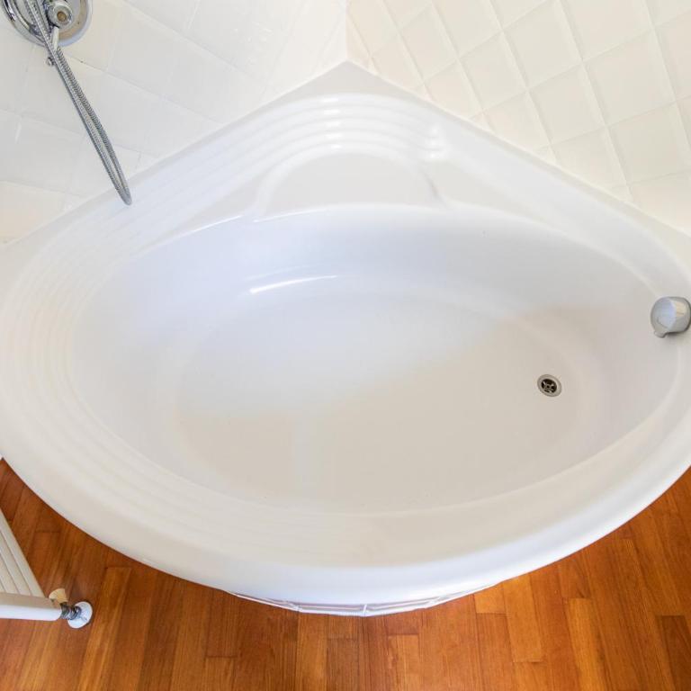 Verdemare, a Viareggio parcheggio privato e splendido giardino - Villa con 2 Camere da Letto - 20
