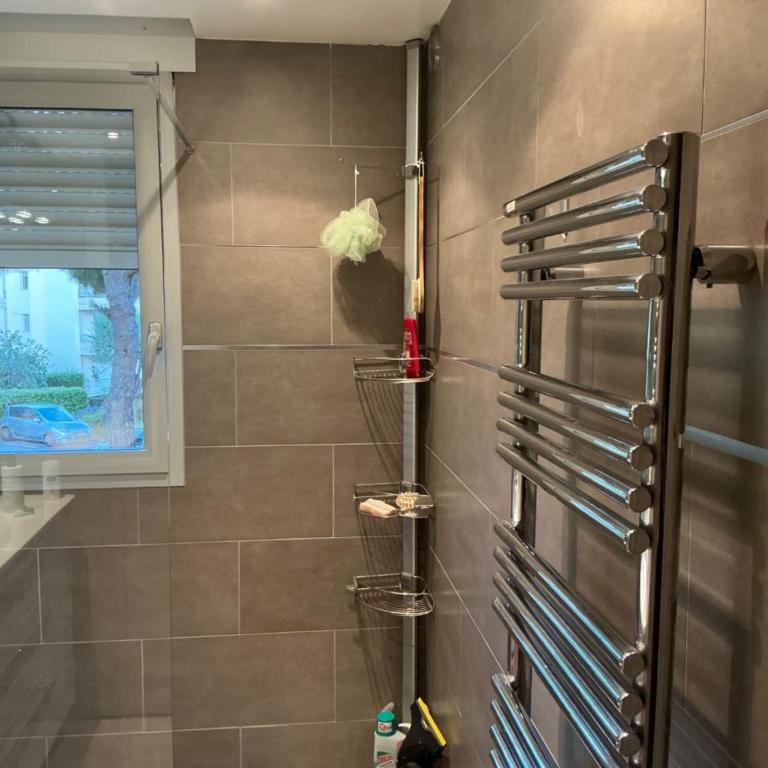 Superbe résidence avec piscine et tennis - Appartement 1 Chambre - 8