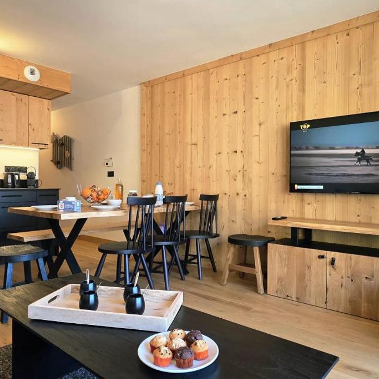 Modern Alpine Apartment B15 - Near Slopes, ESF & Portes du Soleil - Alp'in C - Appartement 3 Chambres - 3