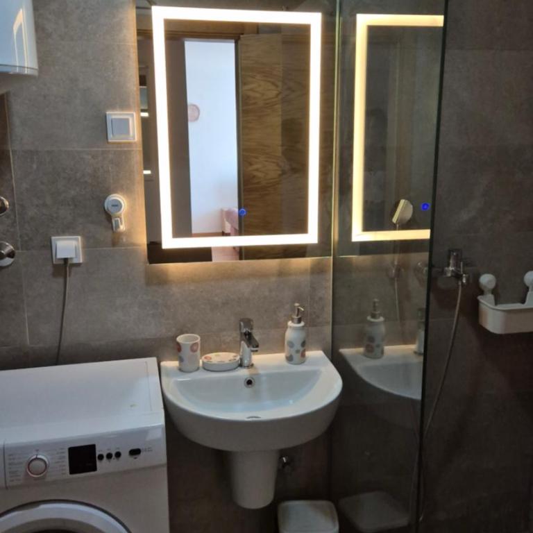 WOW Apartman Becici - Apartman sa 2 Spavaće Sobe - 20