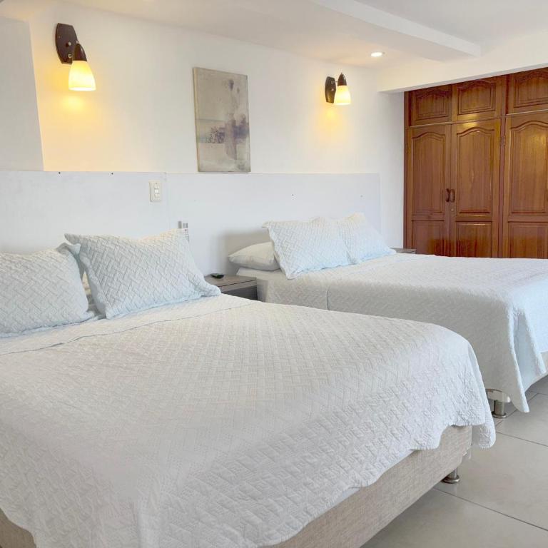 Akel House Hotel - Getsemaní - Cartagena - Family Double Room - 8