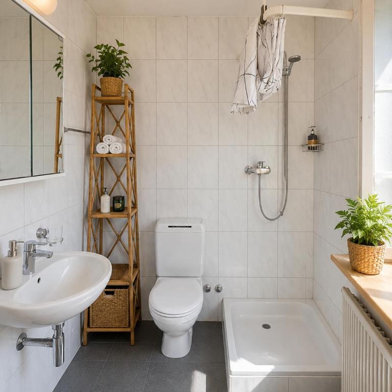 KB CityRooms Self-Check-In - Familienzimmer mit eigenem Bad - 7