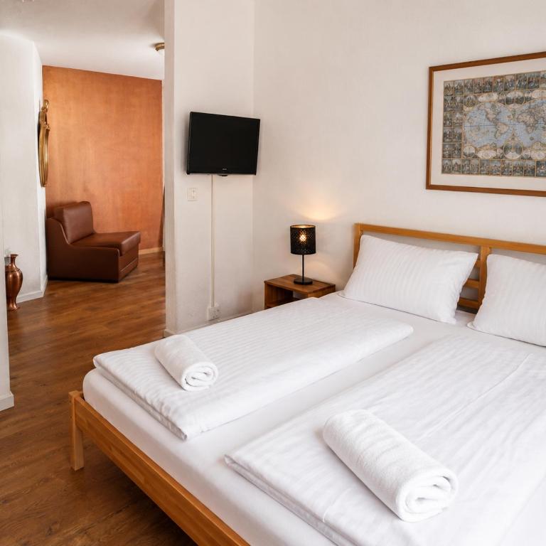KB CityRooms Self-Check-In - Doppel-/Zweibettzimmer mit Bad - 2