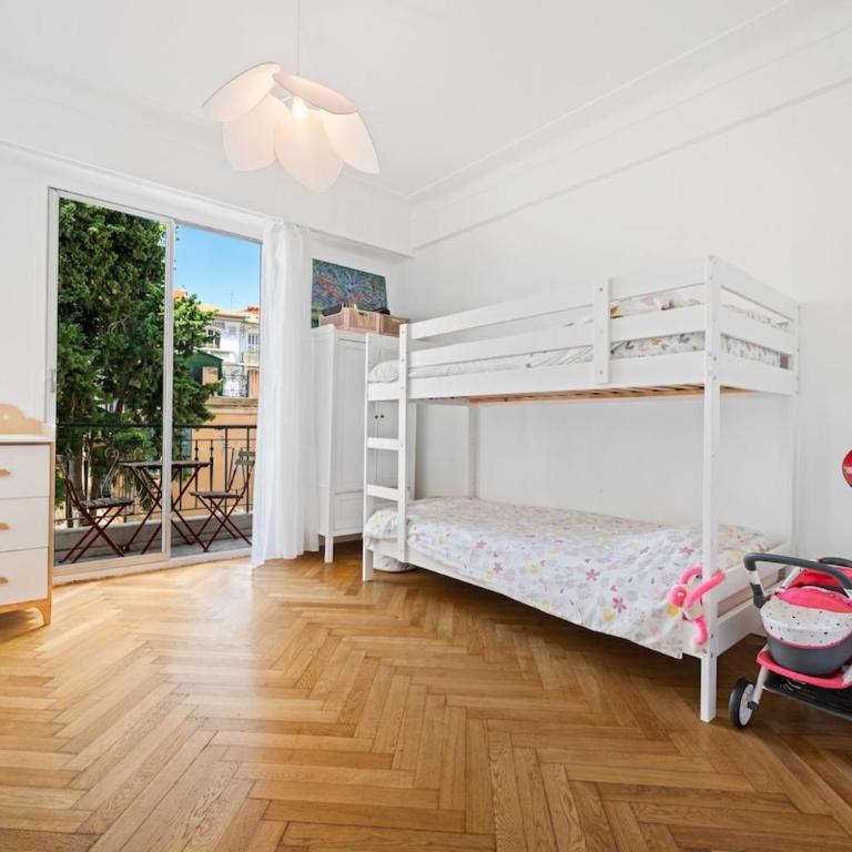 110 m Family, AC - Apartment - 42